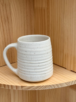 18oz mug in Cotton