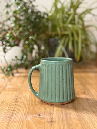 18oz mug in Basil