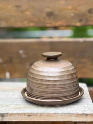 Butter dish