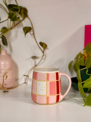 18oz Checkered Mug