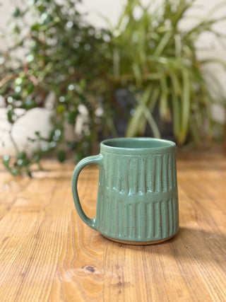 18oz mug in Basil