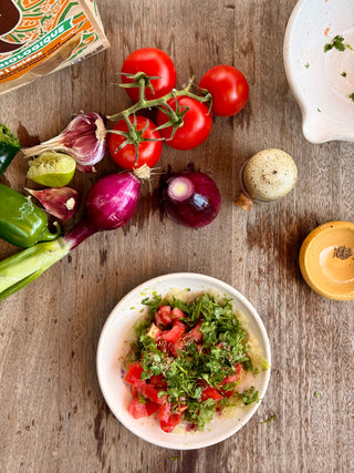 Salsa grater bowl